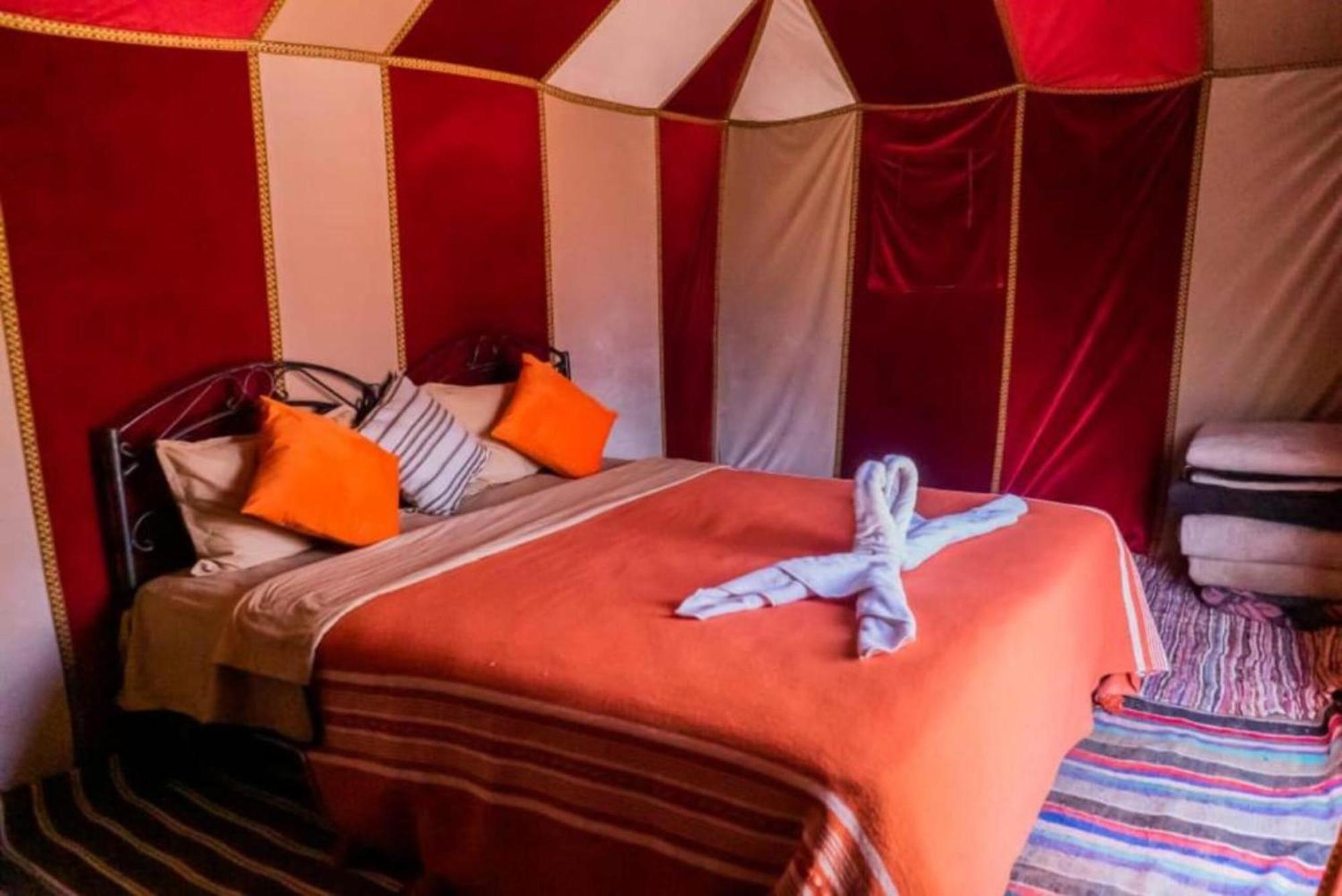 Camel Trekking Desert Camp Merzuga Kültér fotó