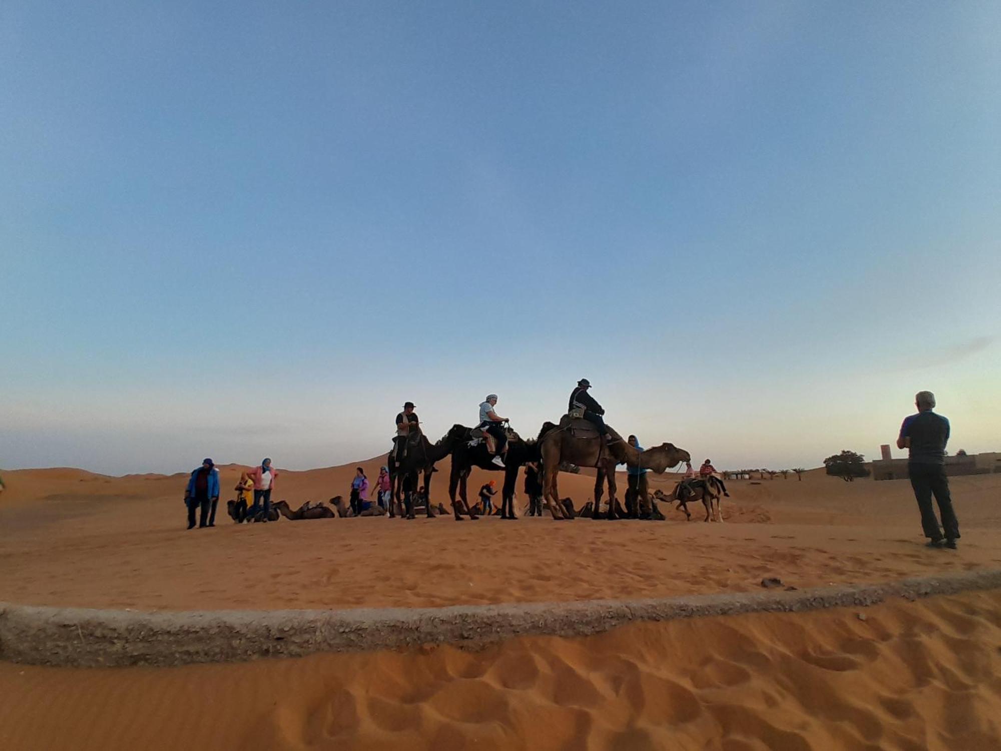 Camel Trekking Desert Camp Merzuga Kültér fotó